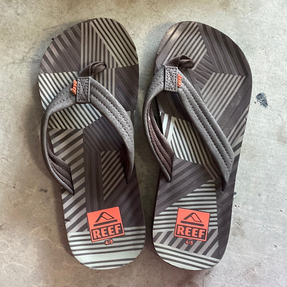 Boys Reef Flip Flips 🌵4/5